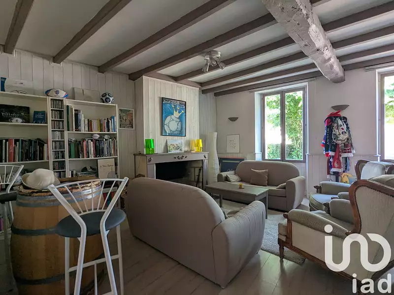 Maison, 235 m²