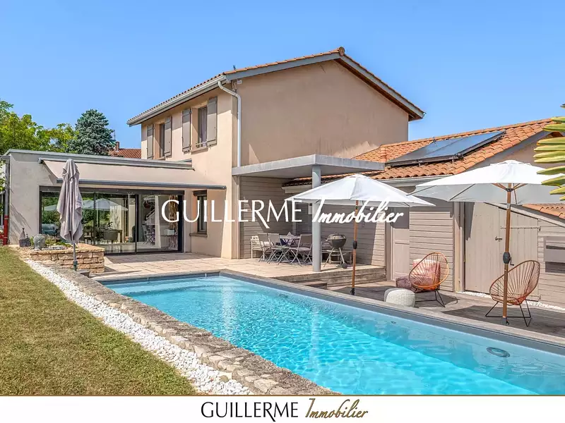 Maison, 168 m²