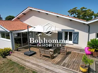 Maison, 161 m²