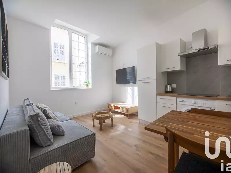 Immeuble, 260 m²