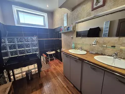 Maison, 290 m²