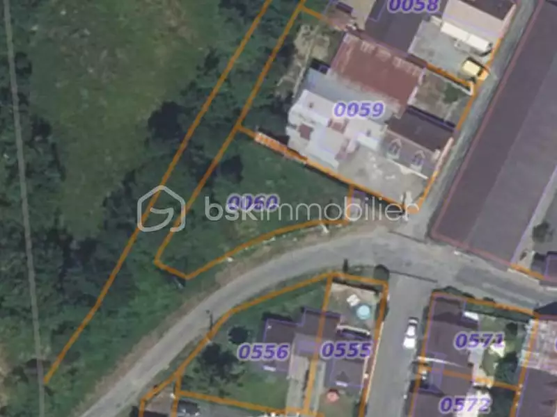 Terrain, 402 m²