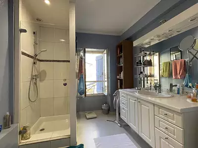 Maison, 175,6 m²