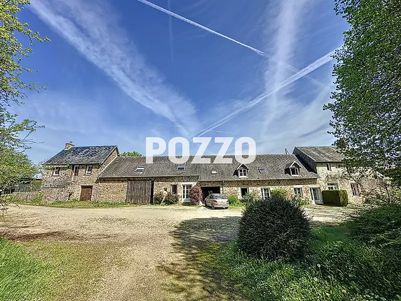 Maison, 330 m²