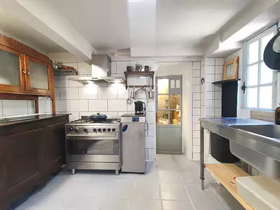 Maison, 338 m²