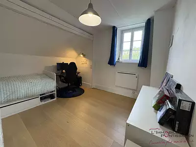 Maison, 280 m²
