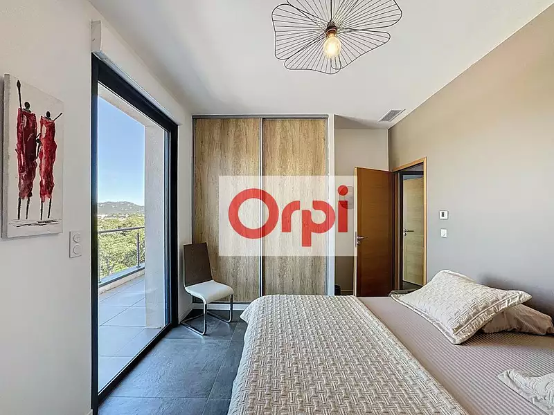 Appartement, 157 m²