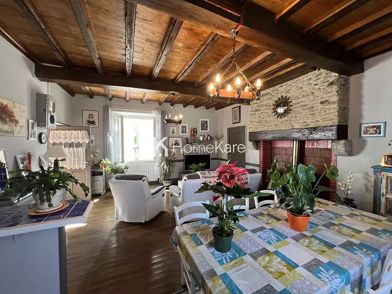 Maison, 200 m²
