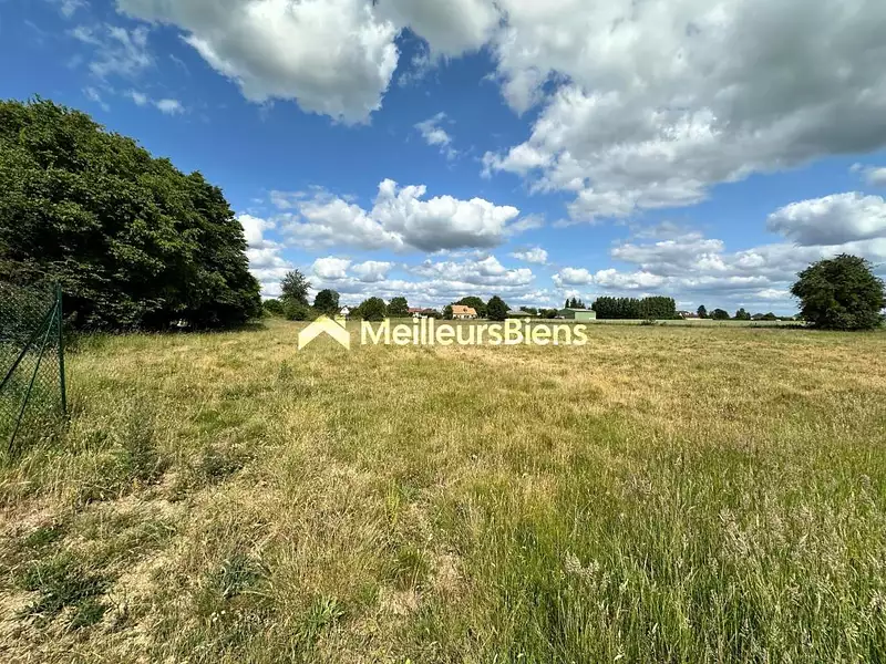 Terrain, 1 107 m²