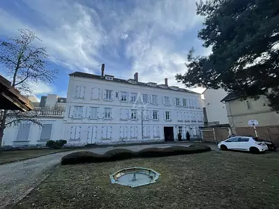 Appartement, 180,81 m²