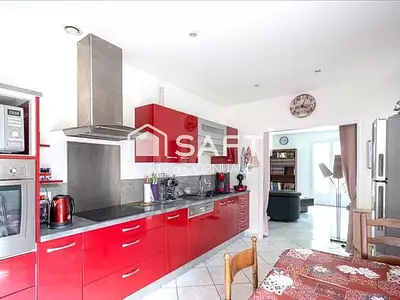 Maison, 137 m²