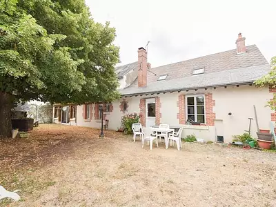 Maison, 225 m²