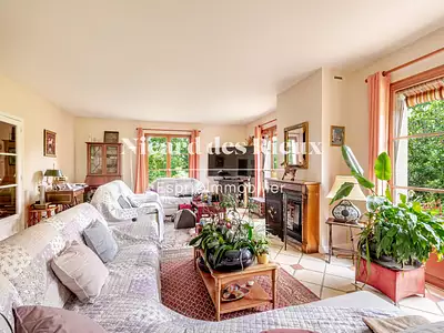 Maison, 220 m²