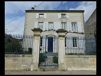 Maison, 197 m²