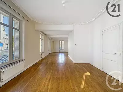 Maison, 213 m²