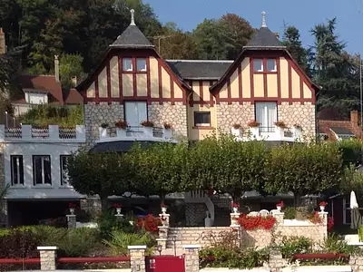 Maison, 225 m²