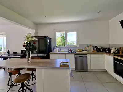 Maison, 164 m²