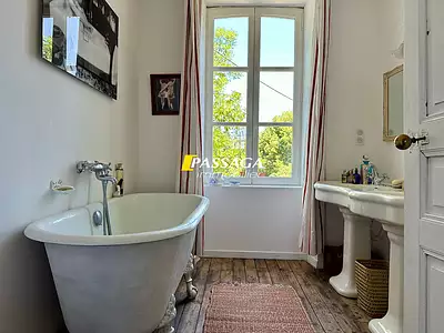 Maison, 220 m²