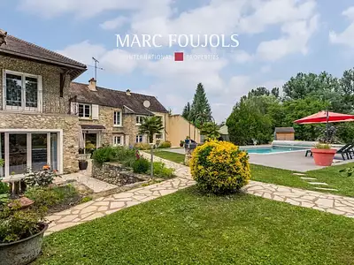 Maison, 208 m²