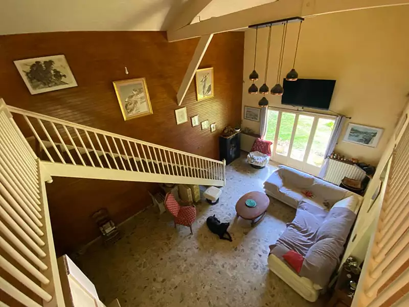Maison, 330 m²