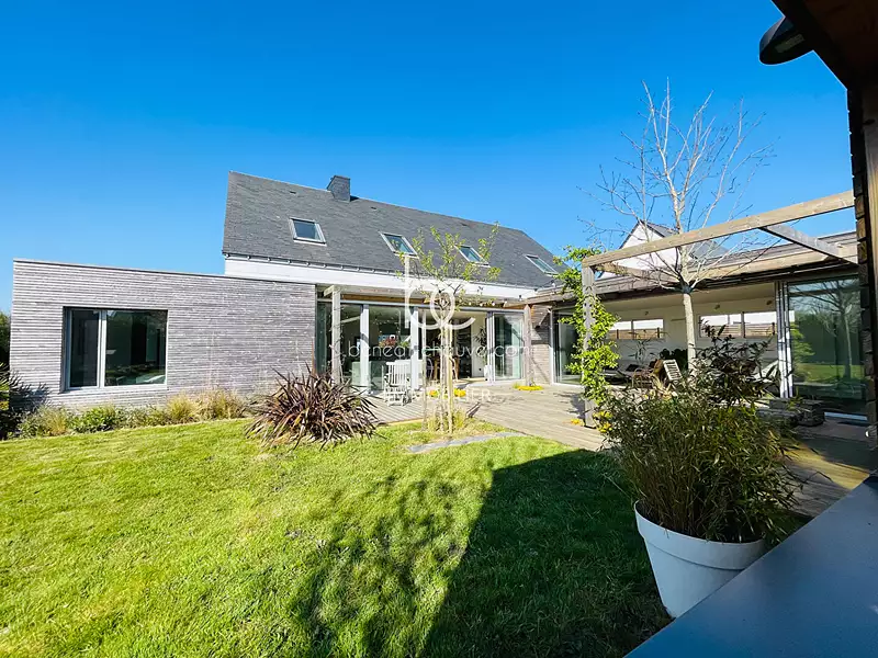 Maison, 156 m²