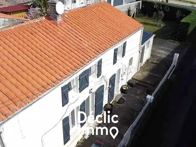 Maison, 163 m²