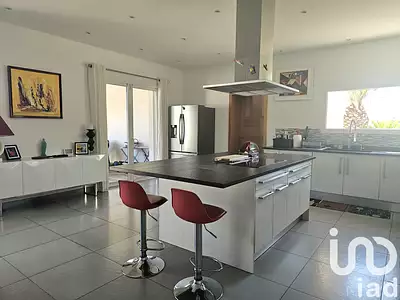 Maison, 207 m²