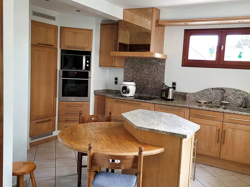 Maison, 176 m²