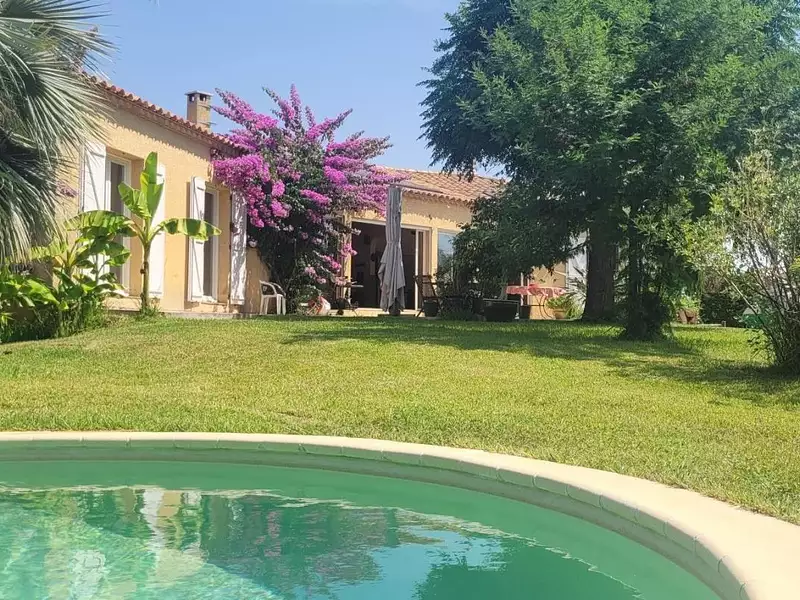 Maison, 192 m²