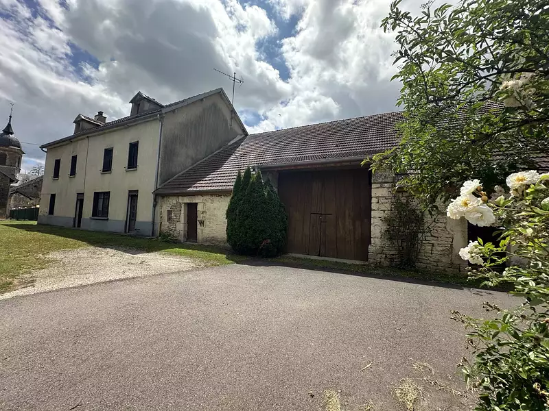 Maison, 196 m²