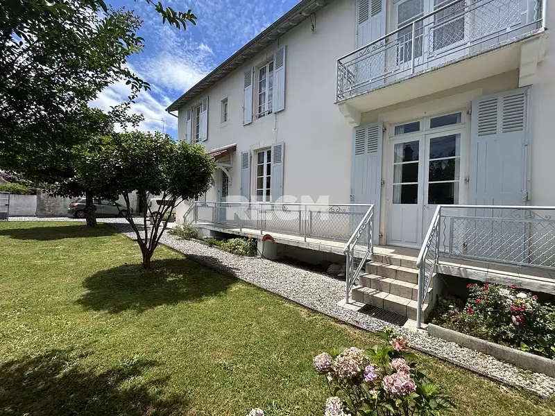 Maison, 153 m²