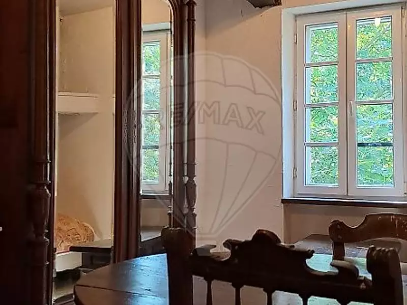 Maison, 780 m²