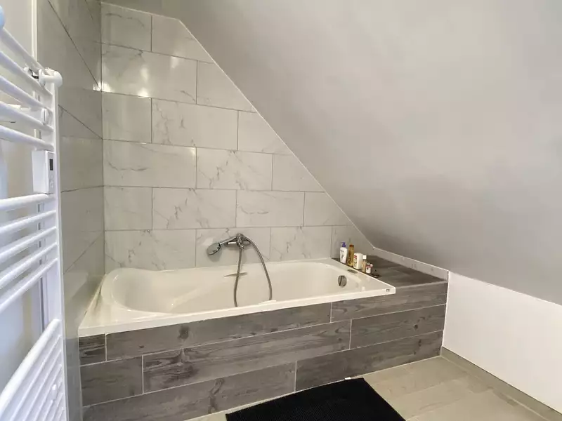 Maison, 162 m²