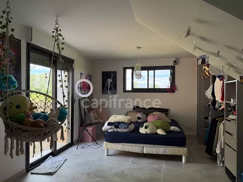 Maison, 207 m²