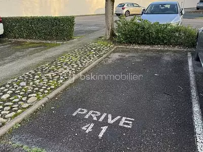 Parking, 12 m²