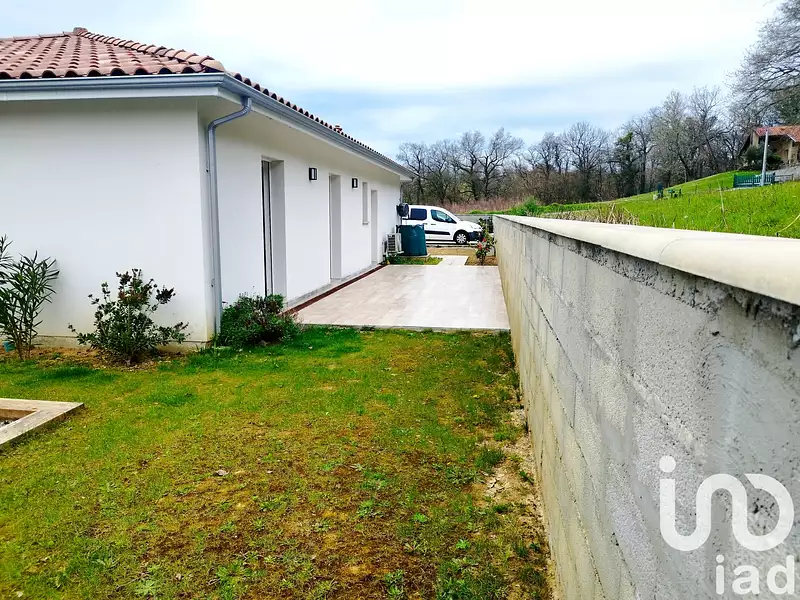 Maison, 102 m²