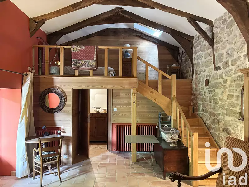 Maison, 210 m²