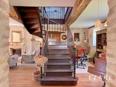Maison, 340 m²