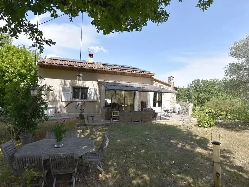 Maison, 170 m²