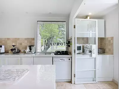 Maison, 170 m²