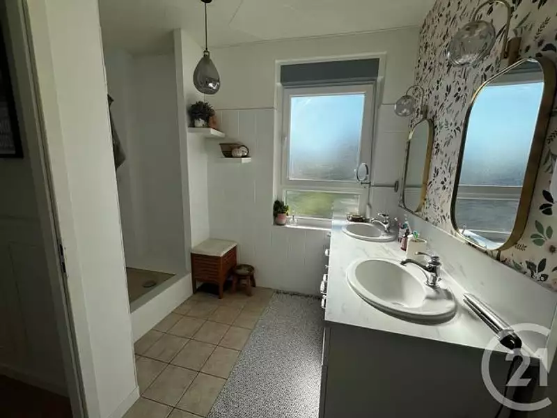 Maison, 198,8 m²