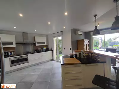 Maison, 175 m²