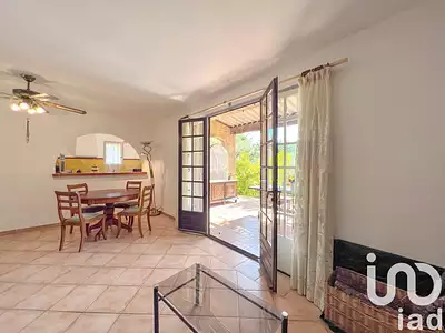 Maison, 121 m²
