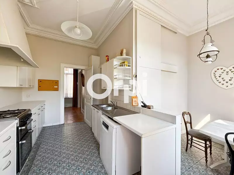 Maison, 246 m²