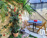 Maison, 215 m²