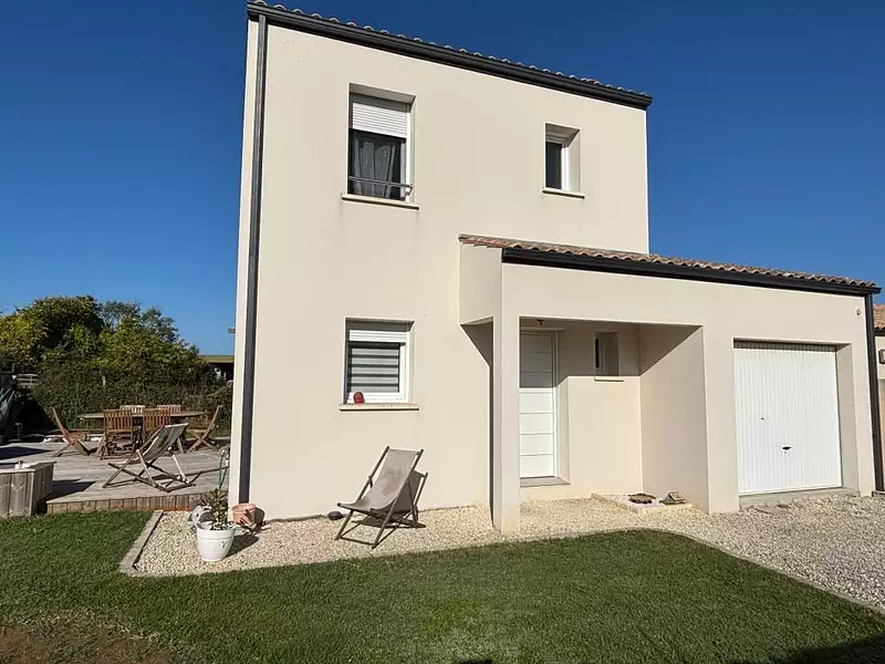 Maison, 82 m²
