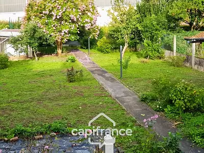 Maison, 94 m²