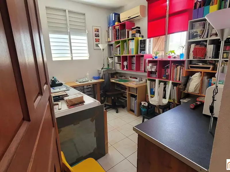 Maison, 180 m²