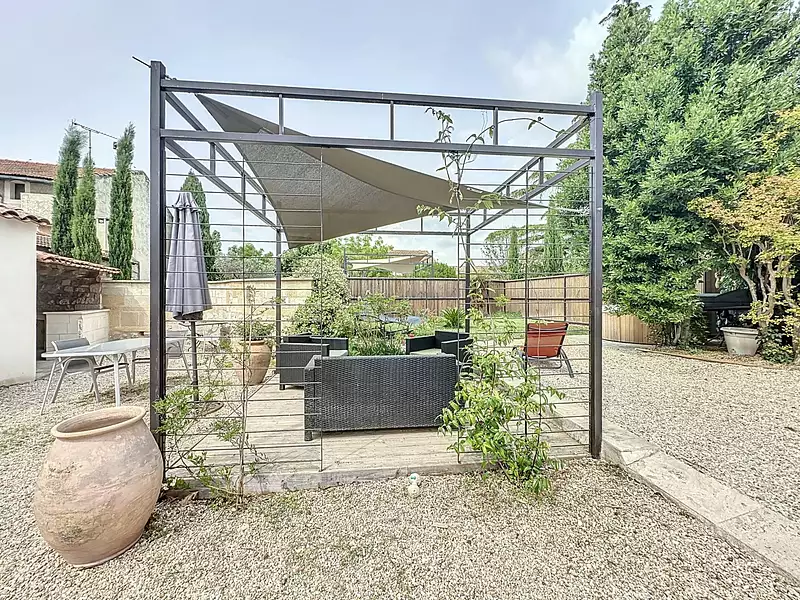Maison, 390 m²