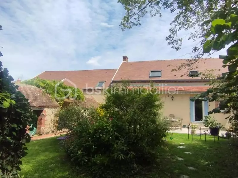 Maison, 141 m²